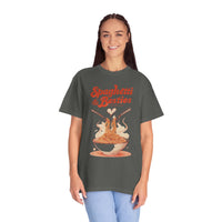 Model wearing a relaxed fit Spaghetti & Besties – A Perfect Pair T-Shirt with a fun spaghetti-themed design, perfect for best friends and pasta lovers. Soft, vintage-washed cotton with oversized aesthetic.